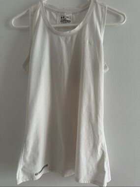 Under Armour White Athletic Fitted Tank Top